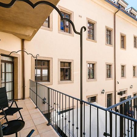Michalska Residences Bratislava Bagian luar foto