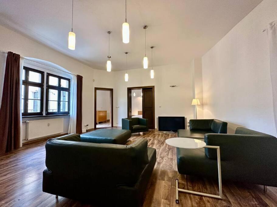 Michalska Residences Bratislava Bagian luar foto